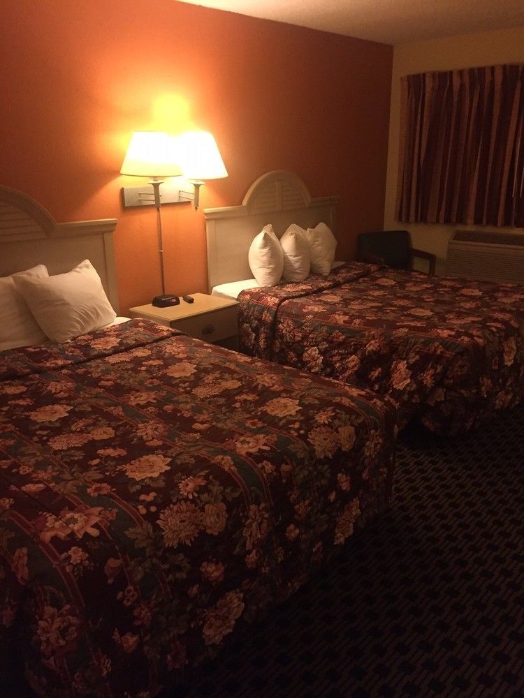 Sunset Inn & Suites リンカーン エクステリア 写真